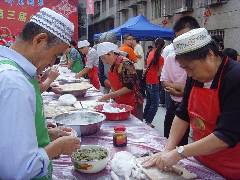 航宇社区组织各族群众举行饺子大赛.jpg