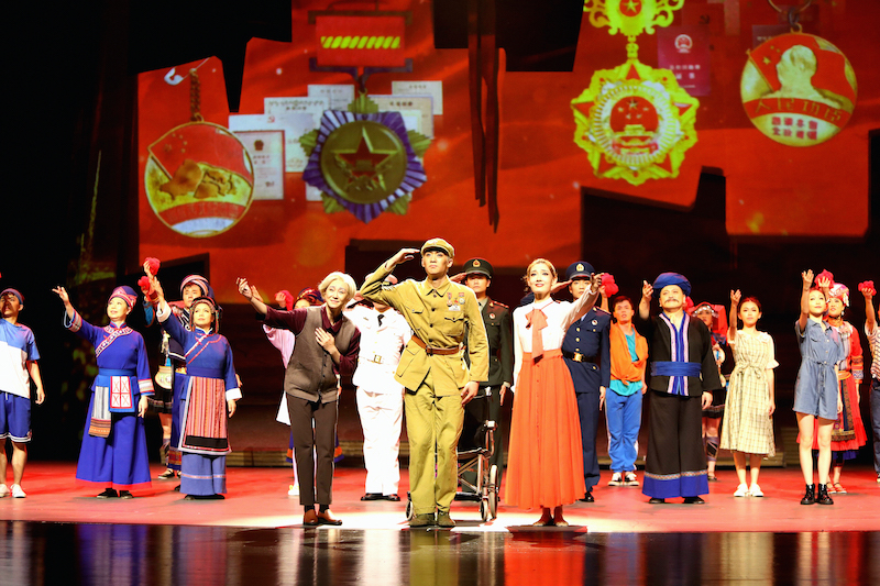 2021年6月11日，大型原创民族歌舞剧《老兵》在恩施大剧院进行首场公演。.jpg